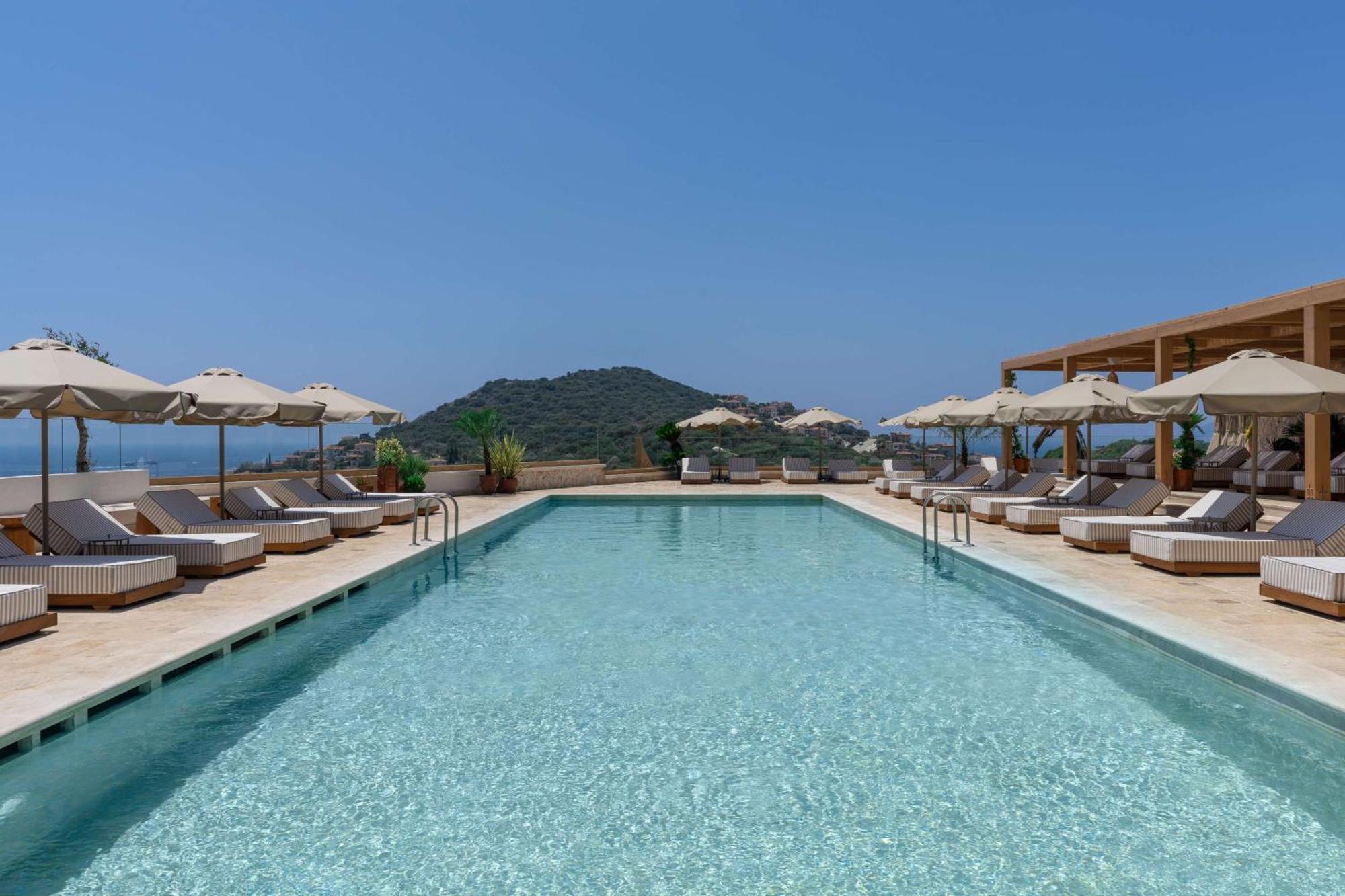 Radisson Blu Hotel, Kas Exterior photo